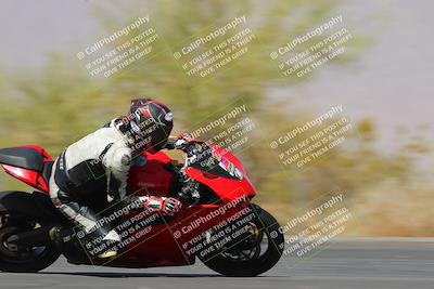 media/Mar-28-2022-Superbike Trackdays (Mon) [[b8603d0f67]]/Open Track Time/Turn 3 Inside/